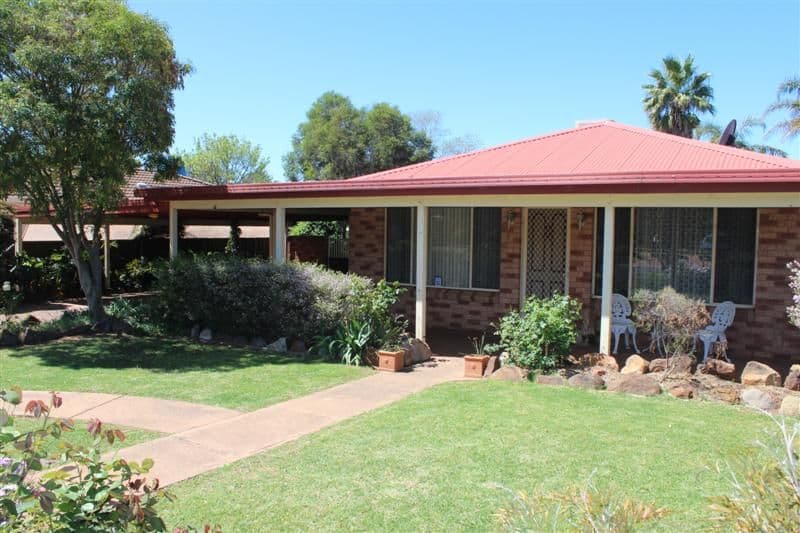18 Davidson Drive, DUBBO NSW 2830, Dubbo - Image 1