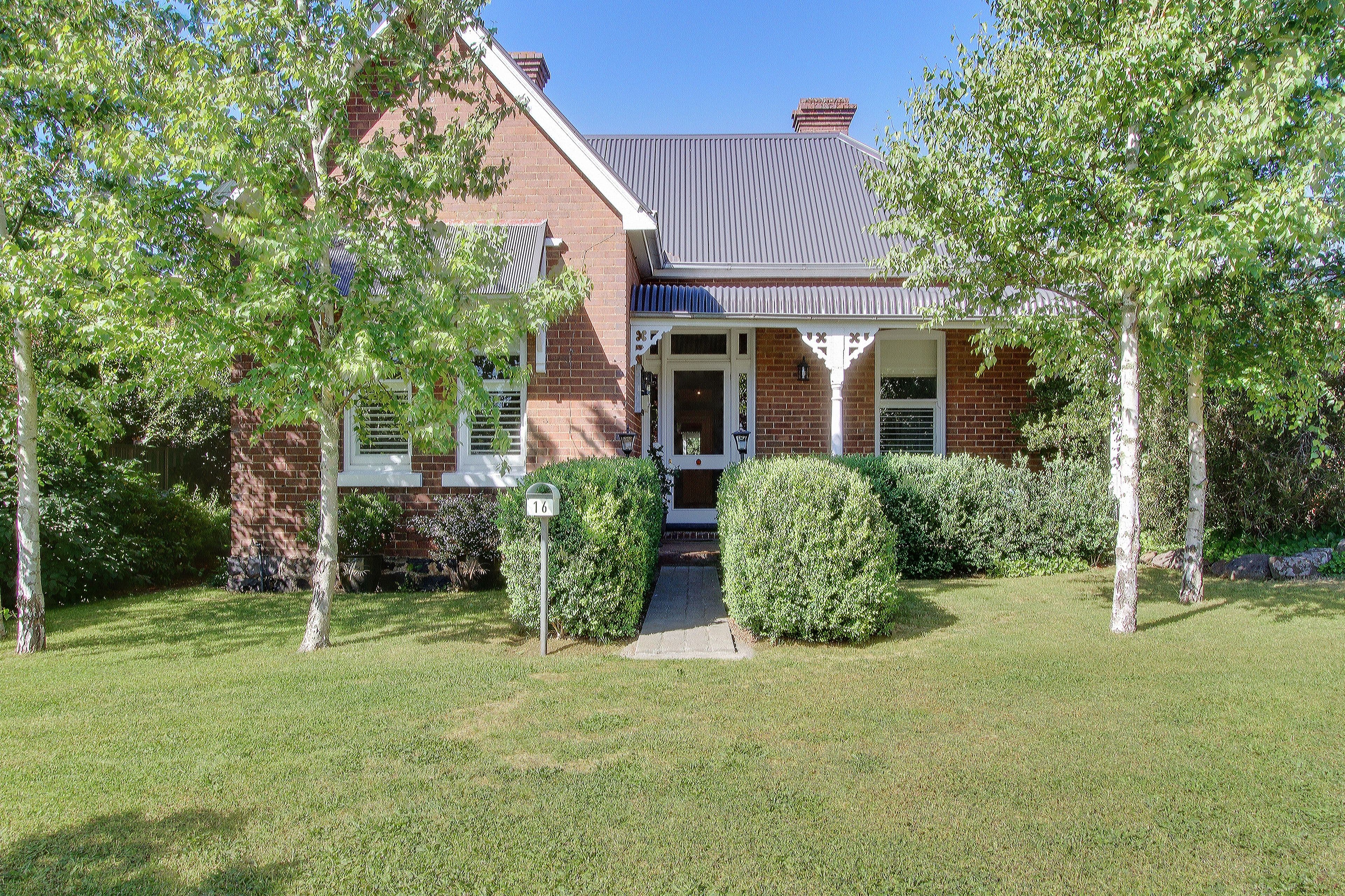 16 Marsden Street, Crookwell - Image 1