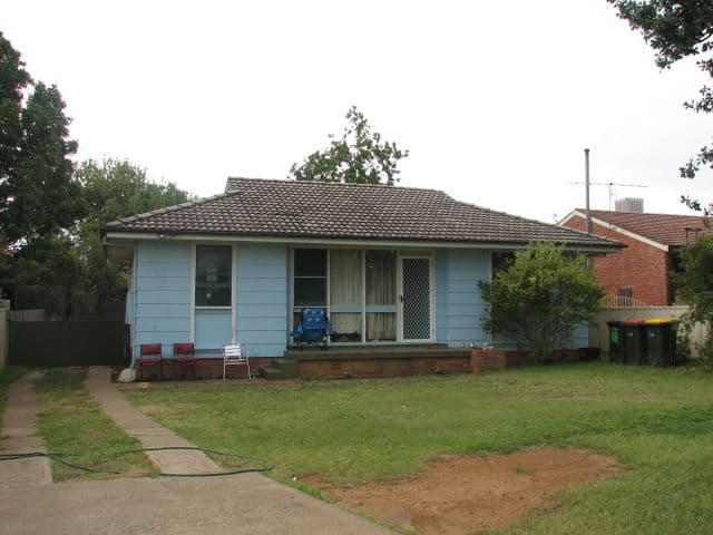 25 Cossa Street, TAMWORTH NSW 2340, West Tamworth - Image 1