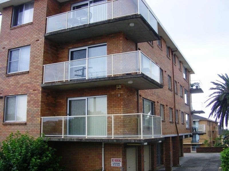8 Bayview Avenue, THE ENTRANCE NSW 2261, The Entrance - Image 1