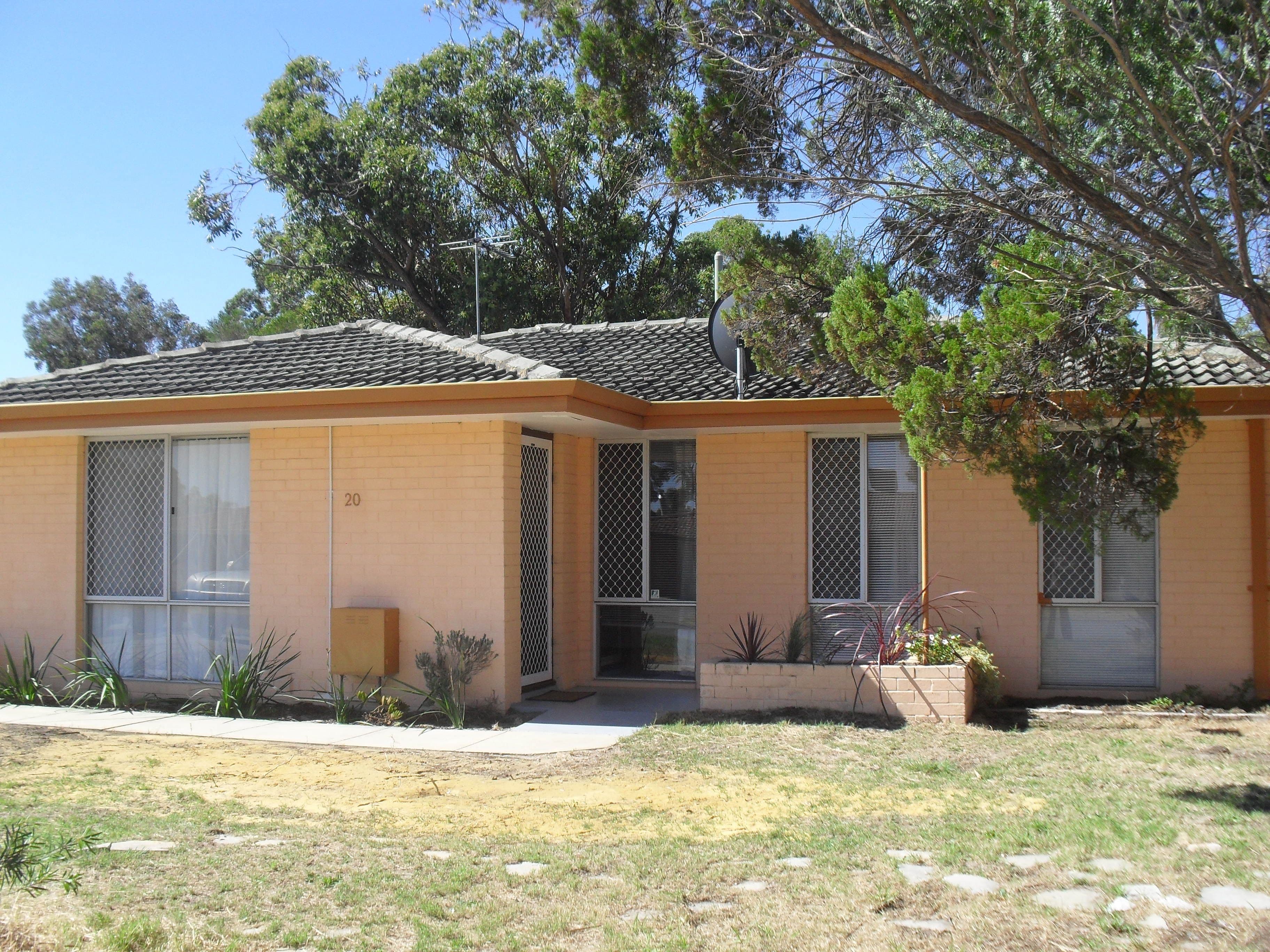 20 Sandalwood Street, Maddington WA 6109, Maddington - Image 1