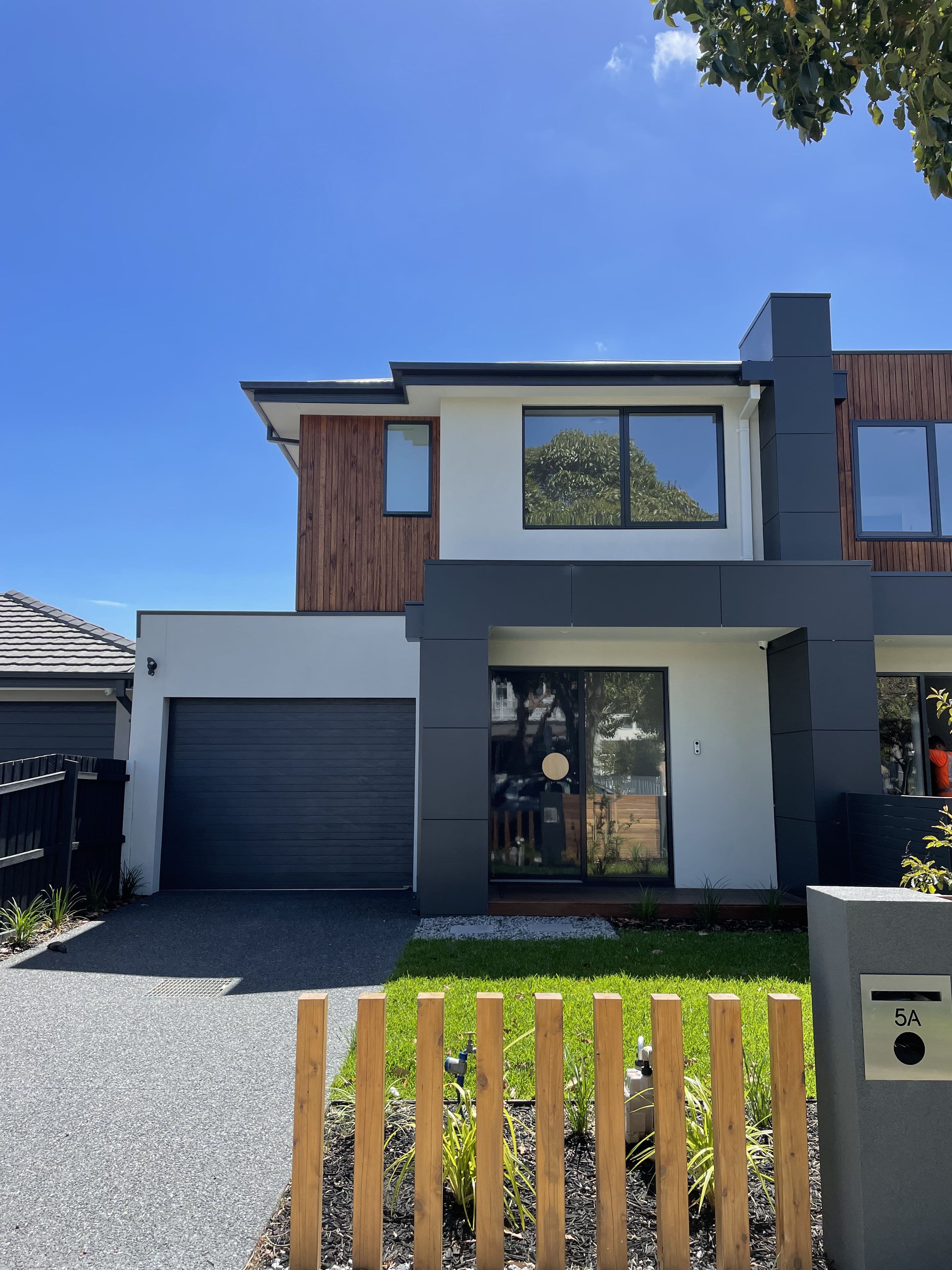 5A Austin Street, Hughesdale VIC 3166, Hughesdale - Image 1