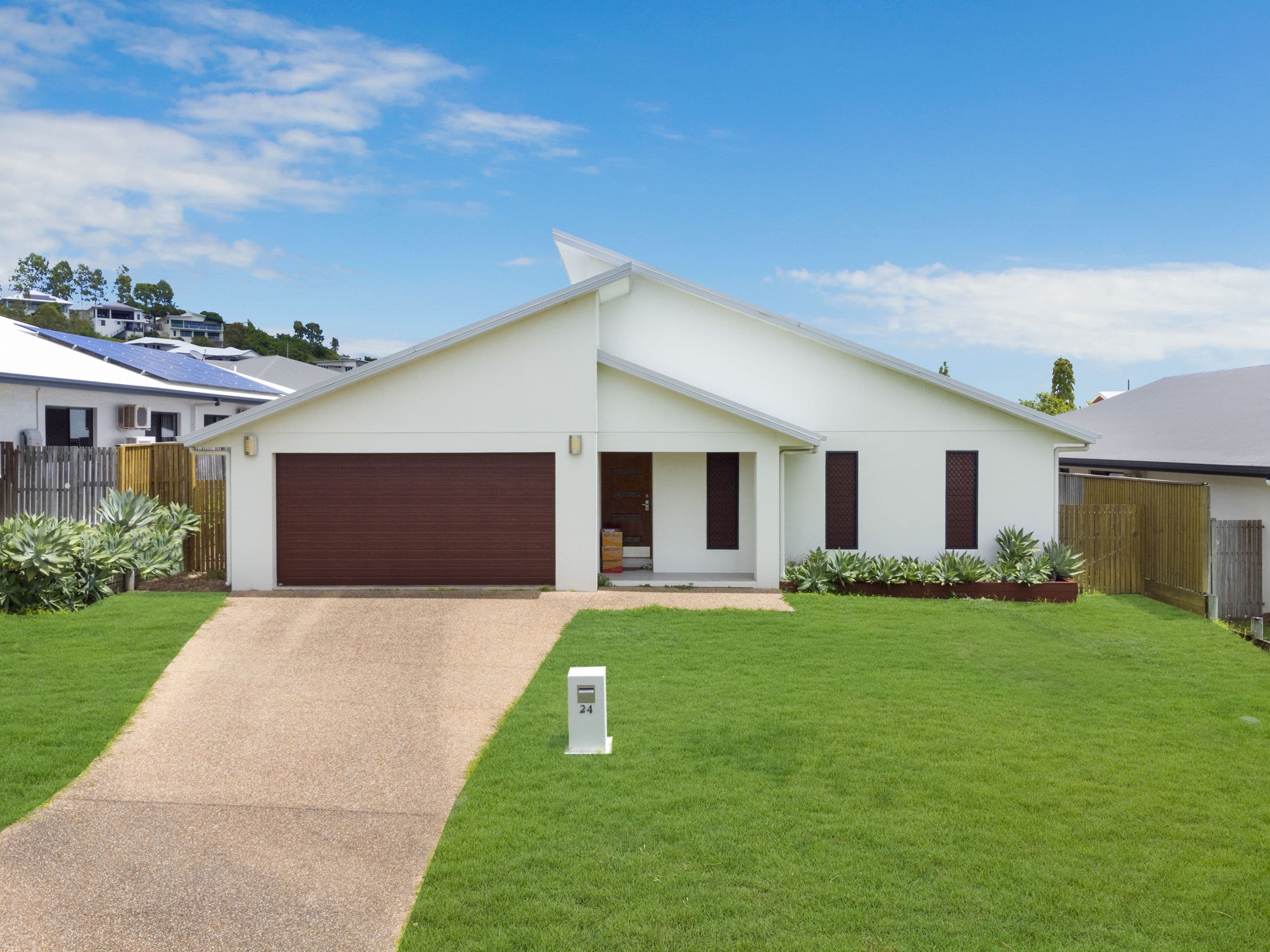 24 Klewarra Boulevard, Douglas QLD 4814, Douglas - Image 1