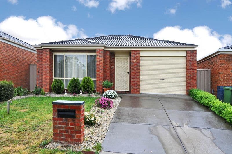 316/9 Dux Drive, Bongaree - Image 1