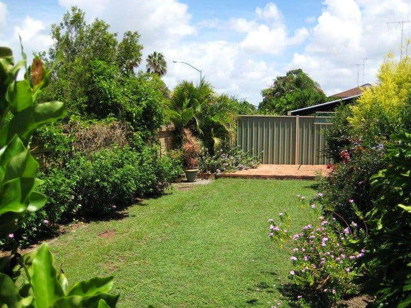 13 'Ivans Courts', 3 Duet Drive, MERMAID WATERS QLD 4218, Mermaid Waters - Image 1