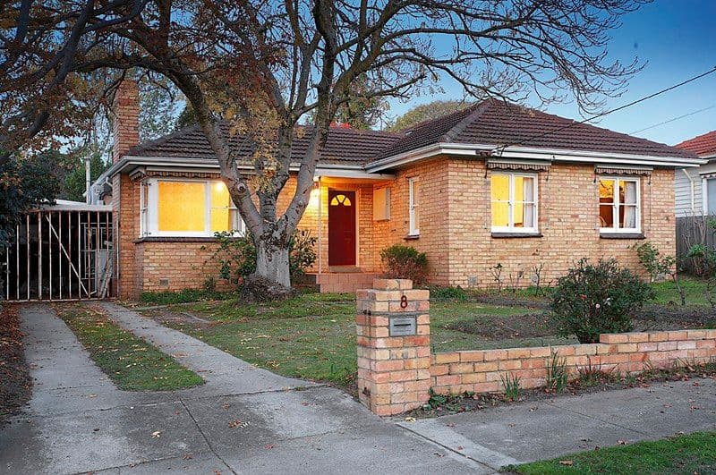 8 Malcolm Court, MOUNT WAVERLEY VIC 3149, Mount Waverley - Image 1