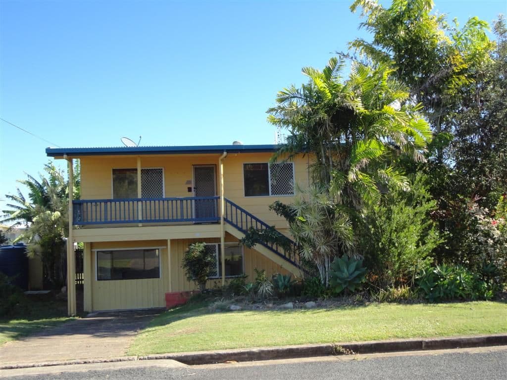30 Saunders Street, POINT VERNON QLD 4655, Point Vernon - Image 1