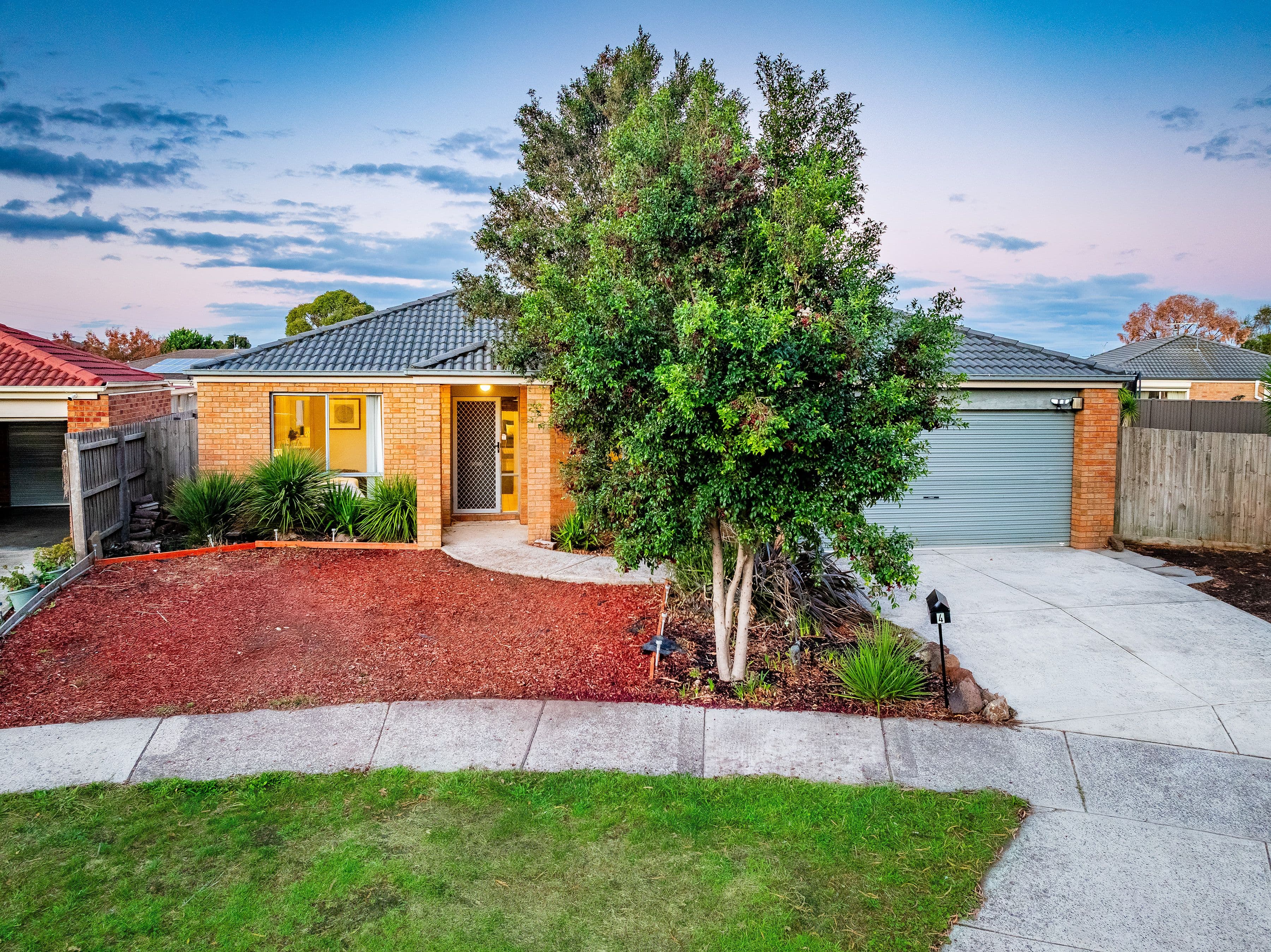 4 Mira Court, Cranbourne VIC 3977, Cranbourne - Image 1