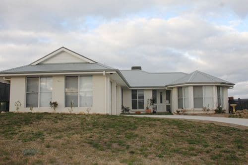 26 Larmer Street, BUNGENDORE NSW 2621, Bungendore - Image 1