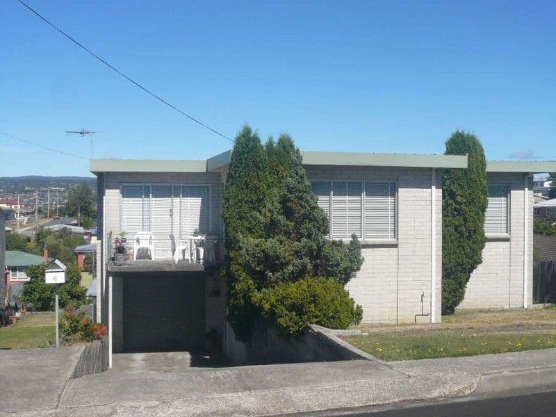 4 Crandon Crescent, NEWNHAM TAS 7248, Newnham - Image 1