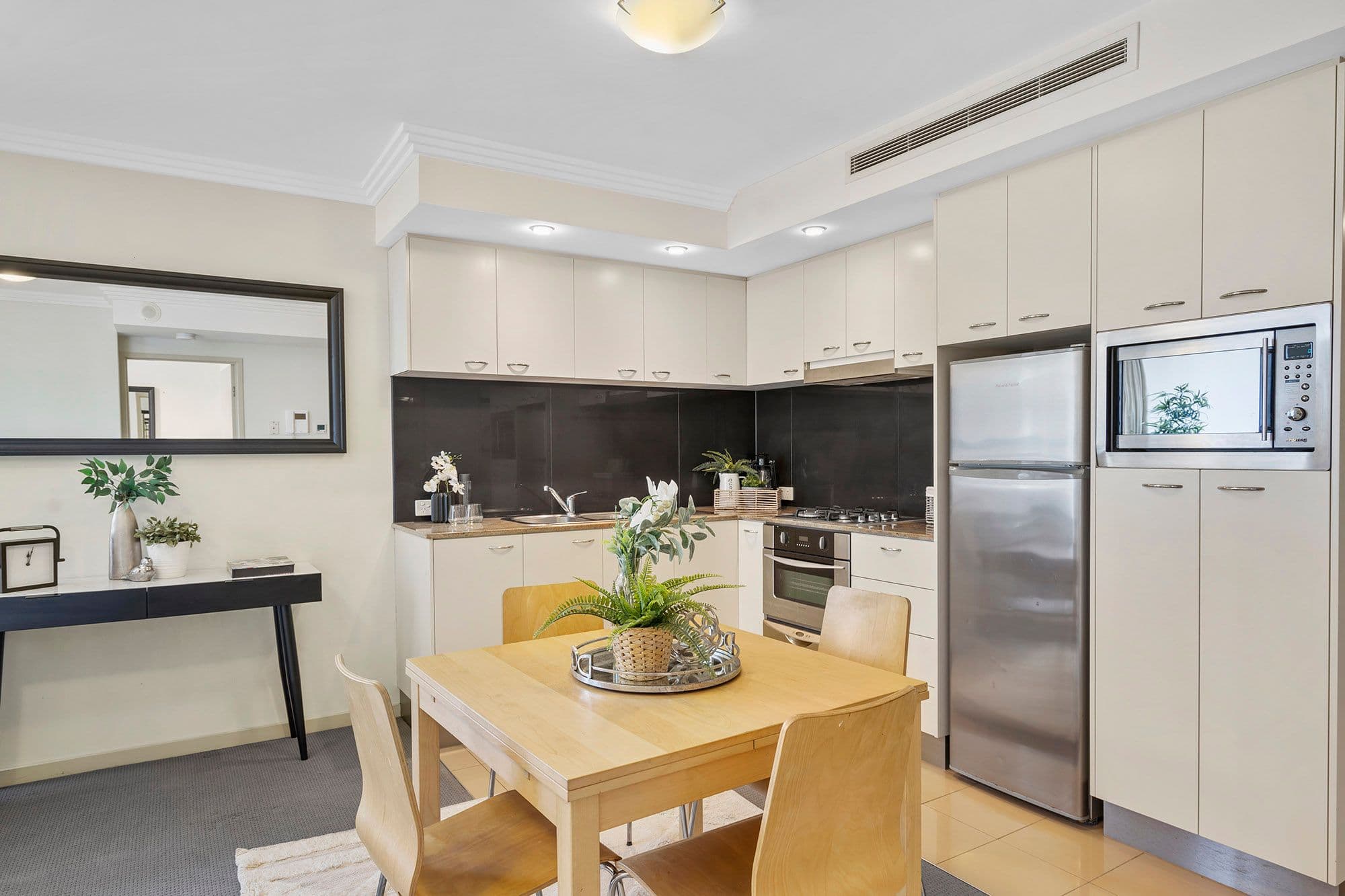 70 Mary Street, Brisbane City QLD 4000, Brisbane City - Image 1
