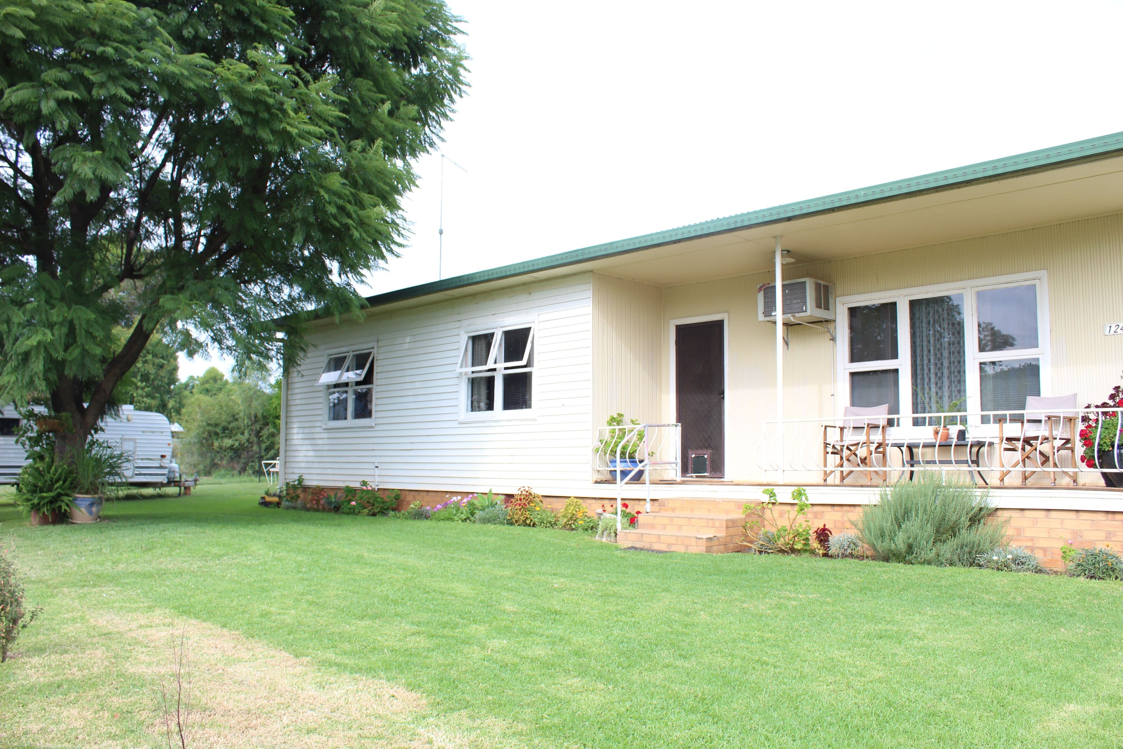 124 Maitland Street, Bingara NSW 2404, Bingara - Image 1