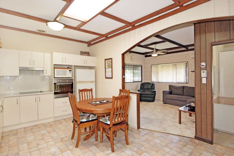 10 Poplars Avenue, BATEAU BAY NSW 2261, Bateau Bay - Image 1