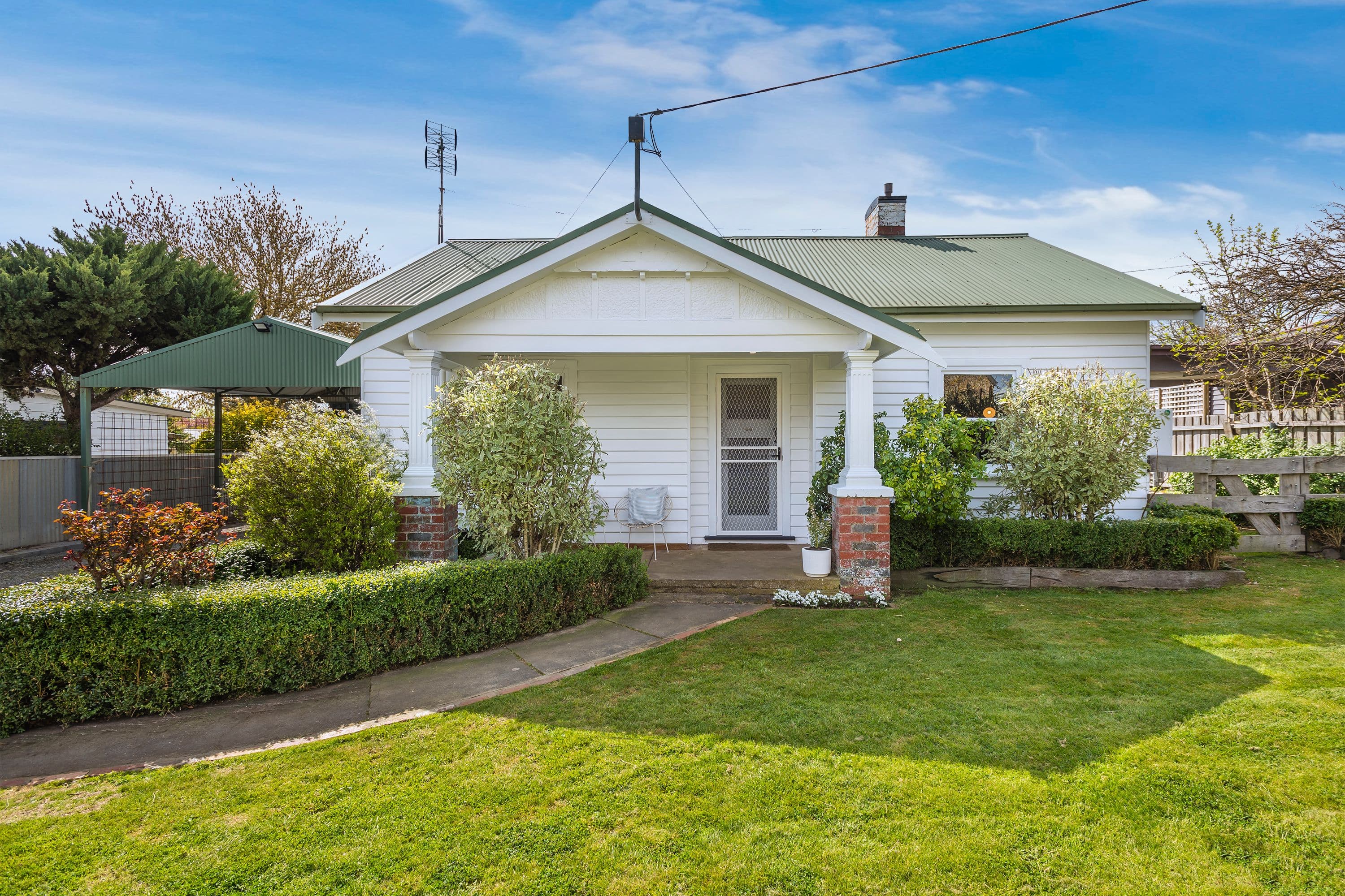 8 Mitchell Street, Kyneton VIC 3444, Kyneton - Image 1