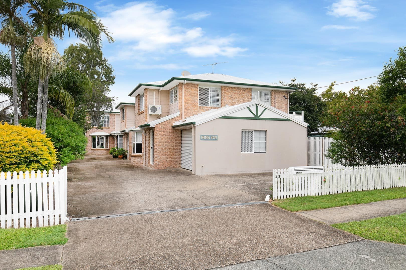 33 Hassall Street, Corinda QLD 4075, Corinda - Image 1