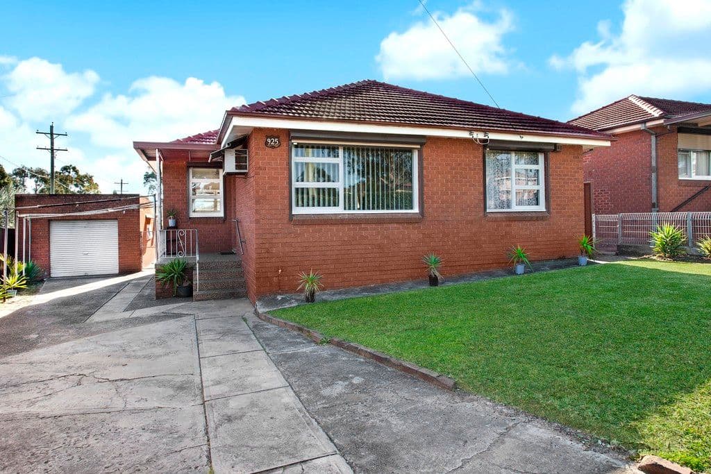 925 The Horsley Drive, Smithfield NSW 2164, Smithfield - Image 1
