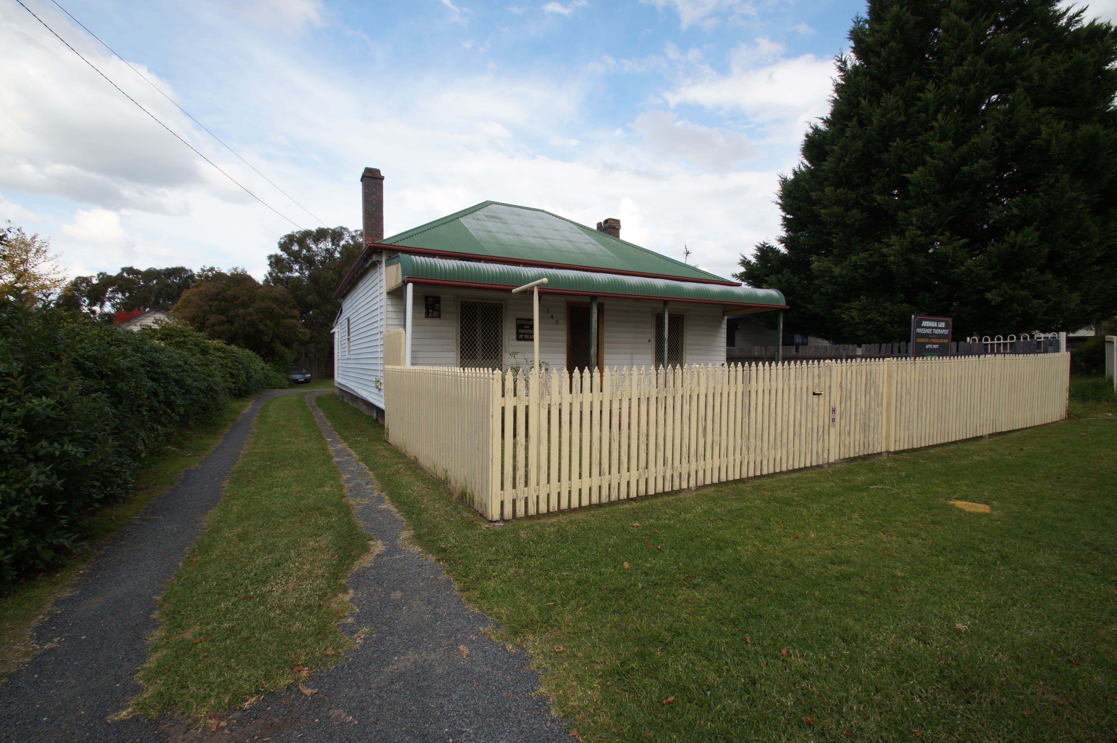 145 Markham Street, Armidale - Image 1