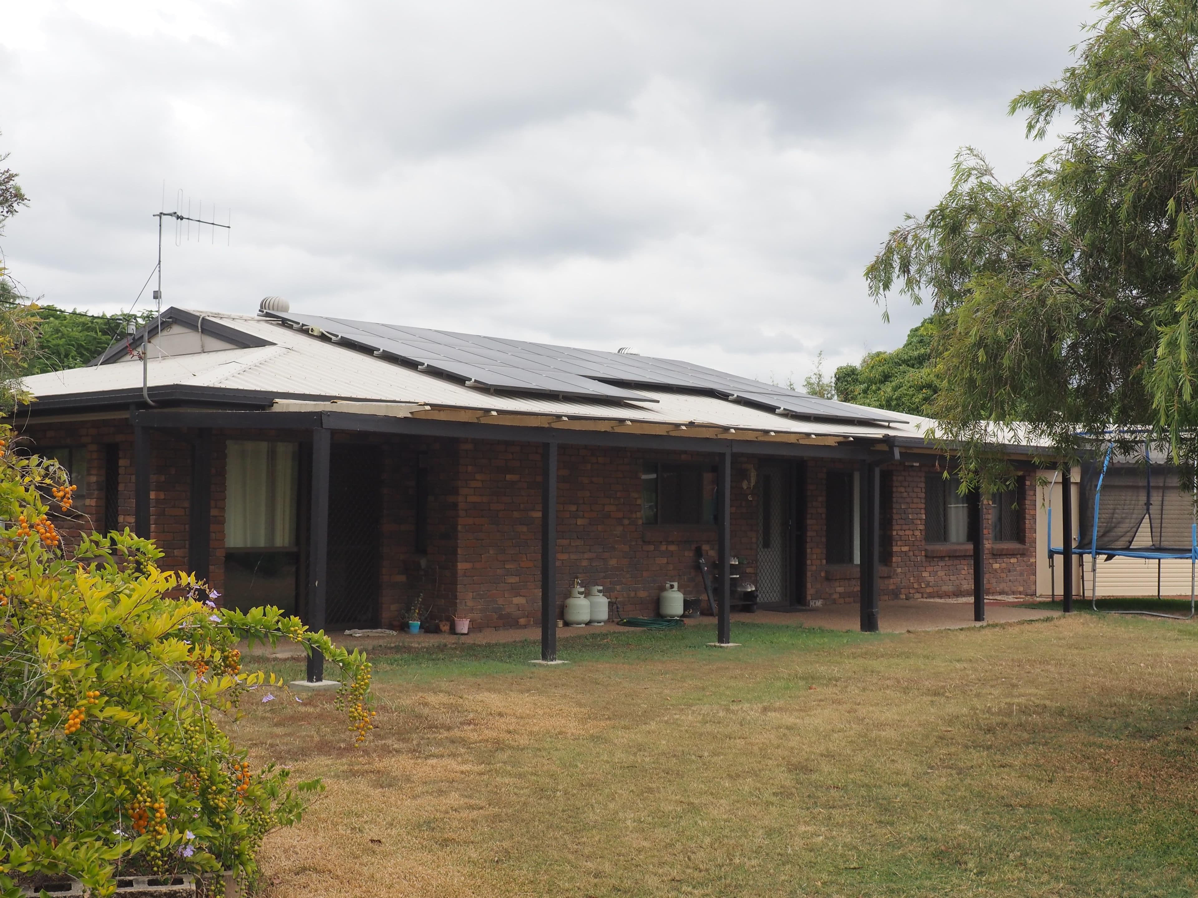 17 Ross Street, Granville QLD 4650, Granville - Image 1