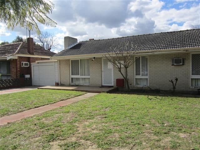 31 Goodall Street, Cloverdale WA 6105, Cloverdale - Image 1
