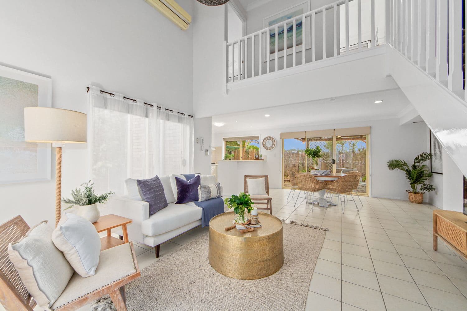 8 Doyalson Place, Helensvale QLD 4212, Helensvale - Image 1