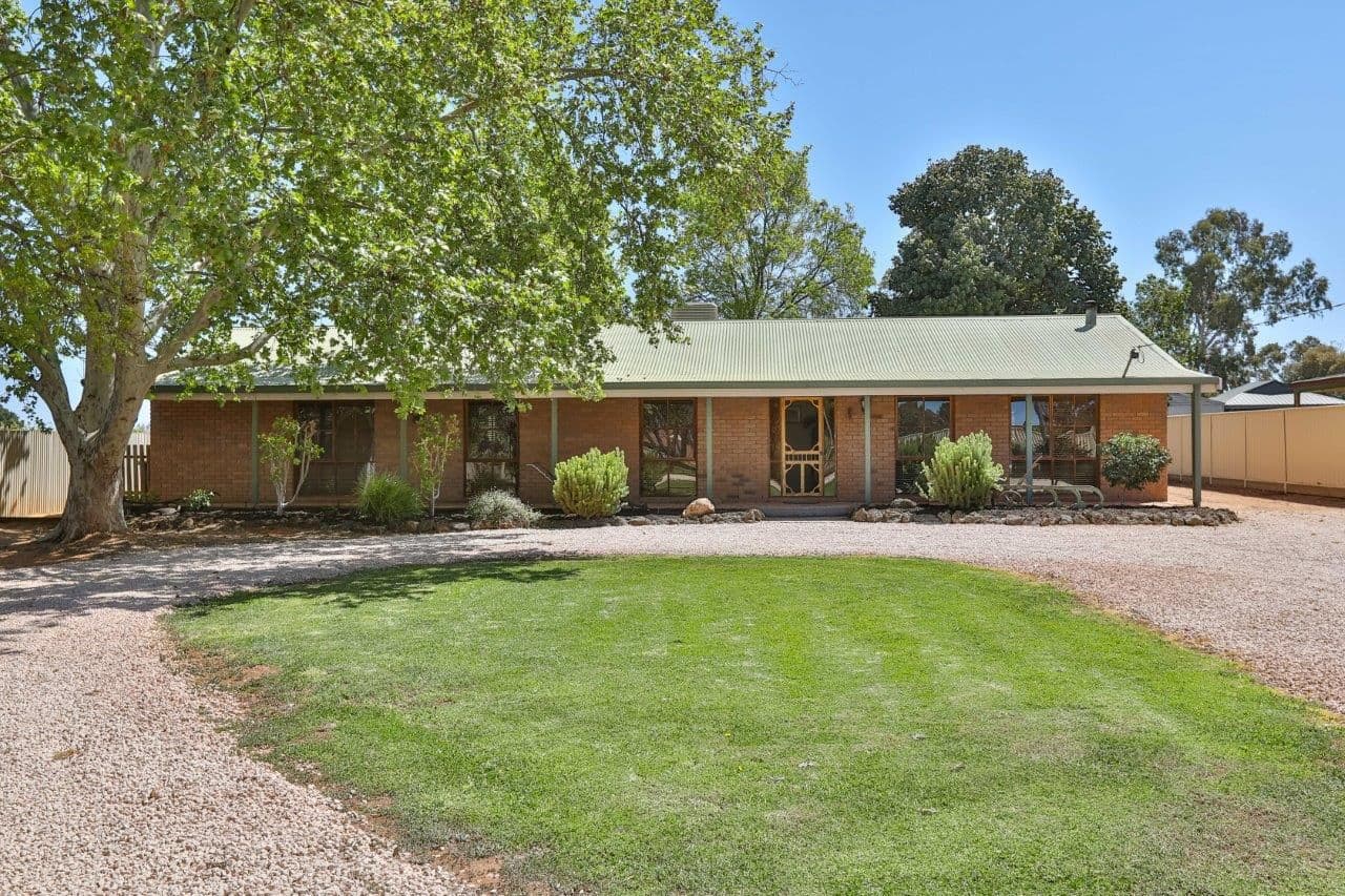 18/199 Woronora Road, Engadine, Engadine - Image 1