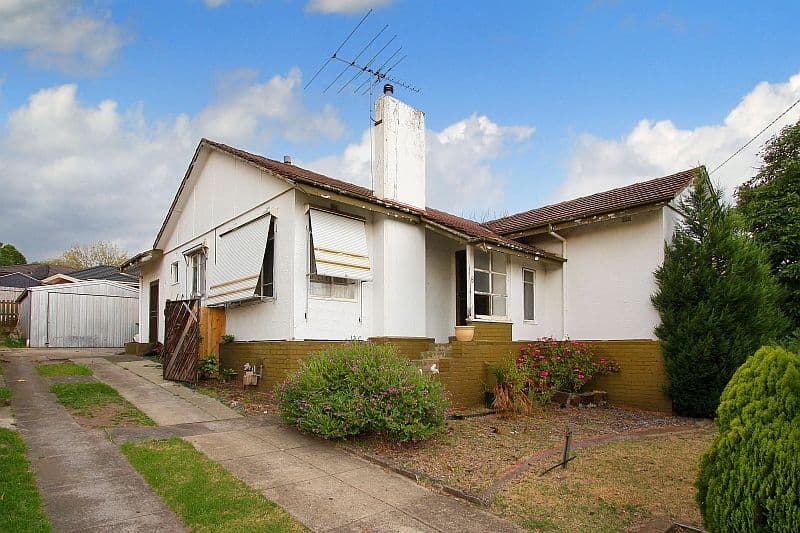 8 Chaleyer Street, RESERVOIR VIC 3073, Reservoir - Image 1