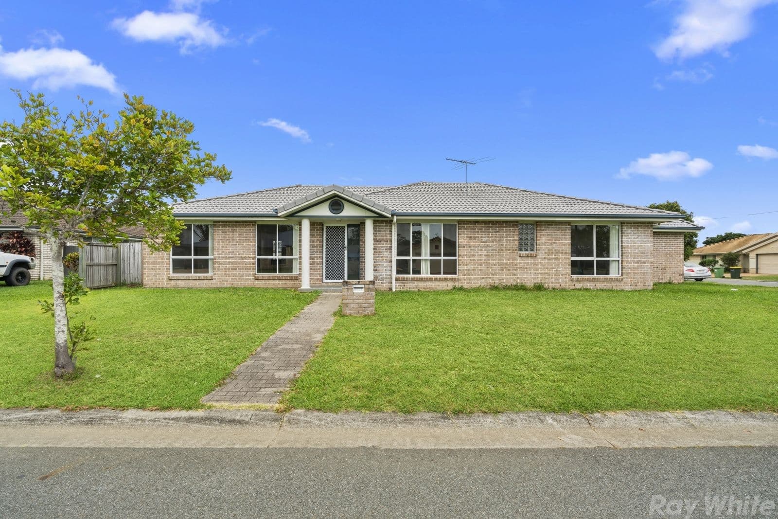 2 Henley Court, Bellmere QLD 4510, Bellmere - Image 1