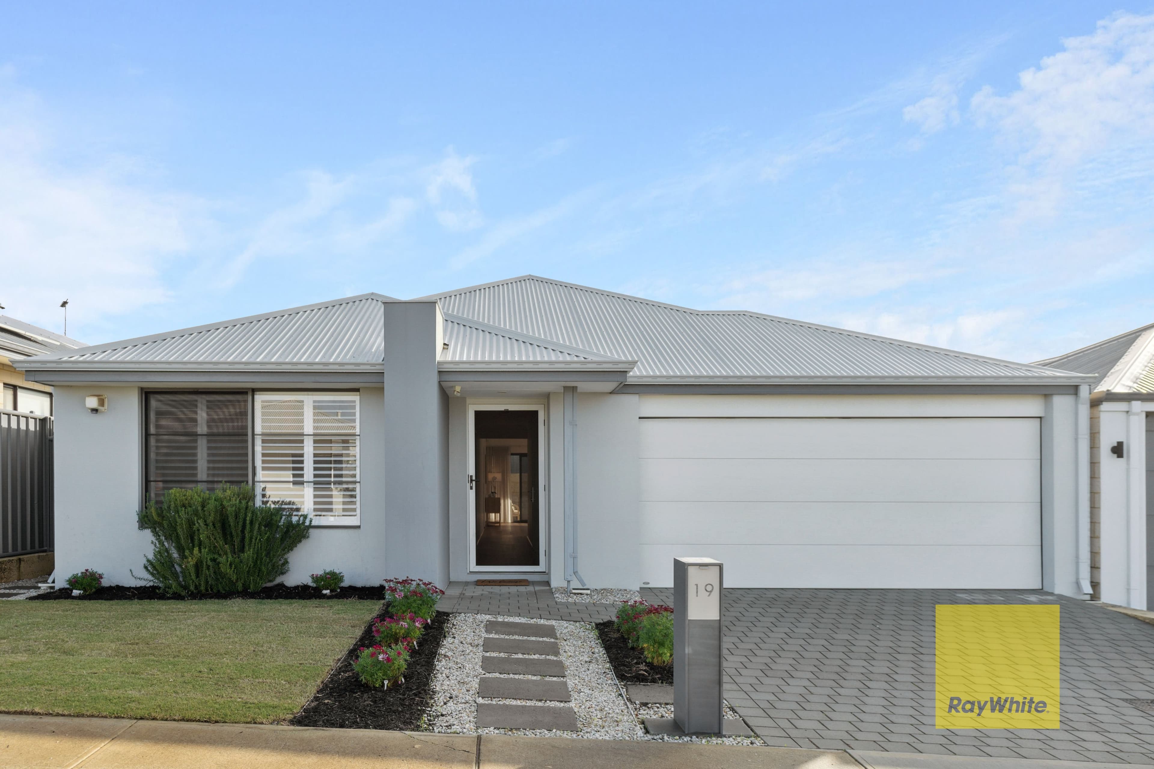19 Nettup Street, Hammond Park WA 6164, Hammond Park - Image 1
