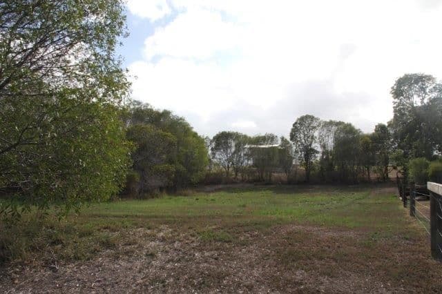 9 Edgewater Court, CRAIGNISH QLD 4655, Craignish - Image 1