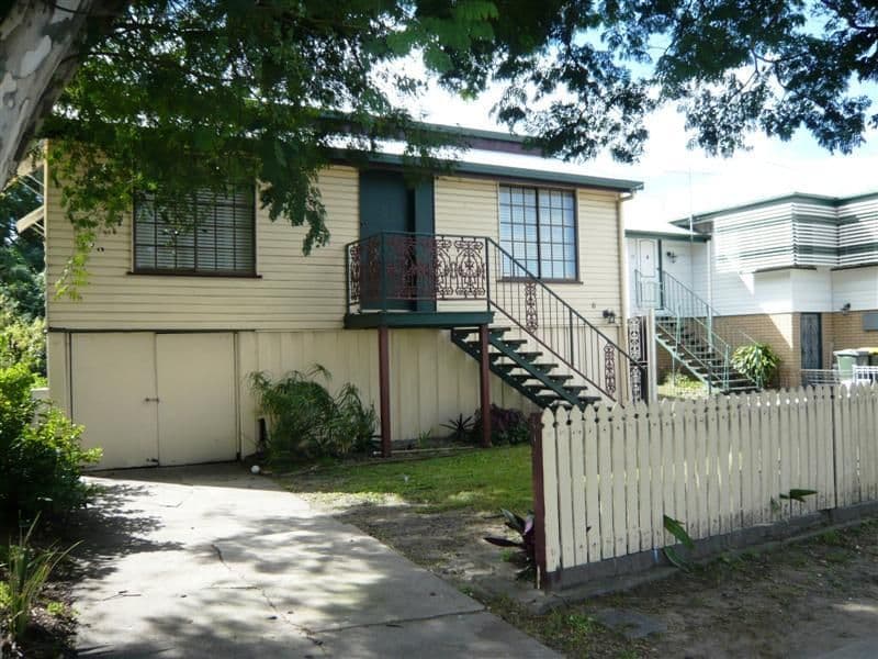 8 Adams Street, DEAGON QLD 4017, Deagon - Image 1