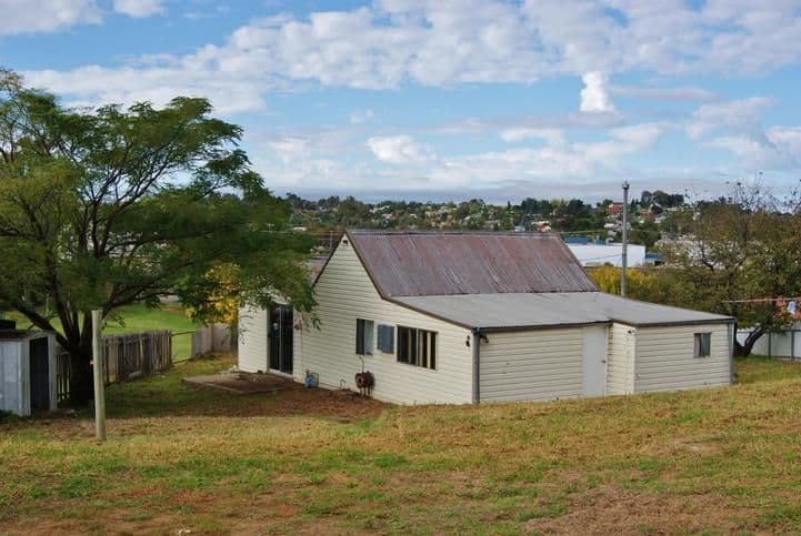 106 Edwards Street, YOUNG NSW 2594, Young - Image 1