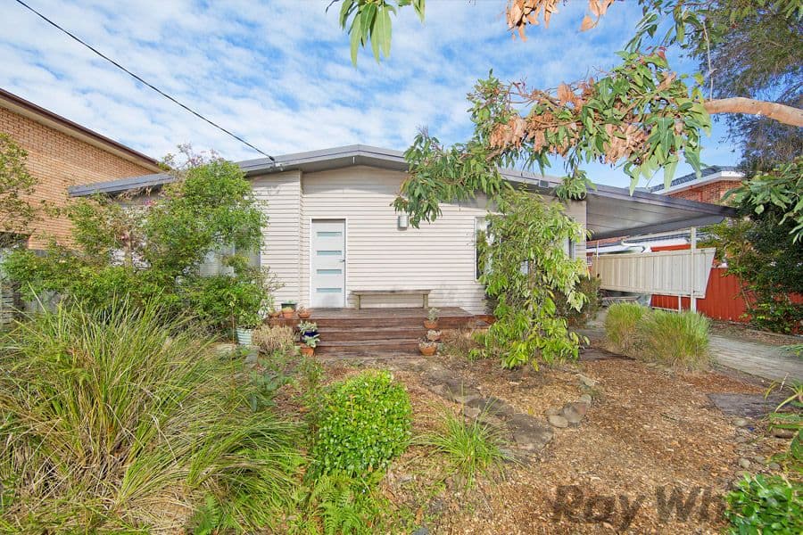 26 Manuka Parade, Gorokan NSW 2263, Gorokan - Image 1