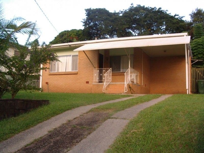 LABRADOR QLD 4215, Labrador - Image 1