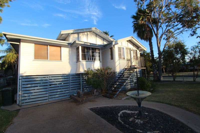 26 Parry Street, Charleville QLD 4470, Charleville - Image 1