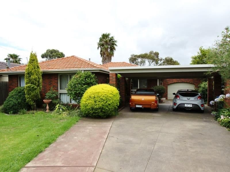 5/16 Railway Street, Hoppers Crossing - Image 1