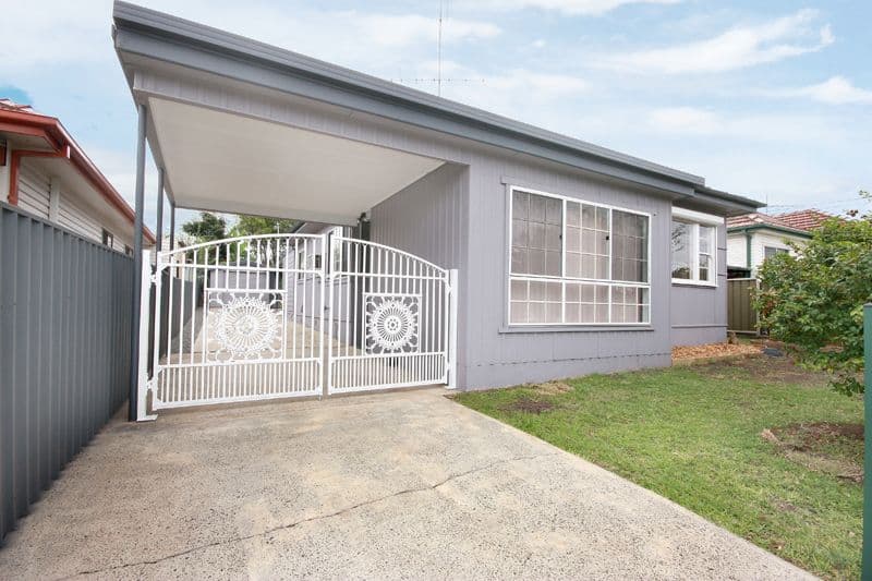 220 Shellharbour Road, WARILLA NSW 2528, Warilla - Image 1