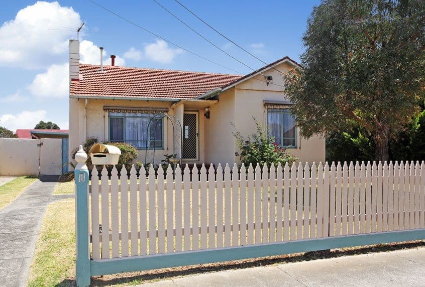 8 Williams Road, LAVERTON VIC 3028, Laverton - Image 1