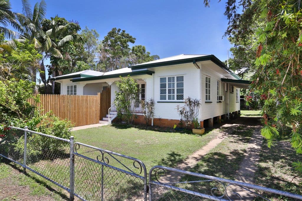 26 Surrey Street, Hyde Park QLD 4812, Hyde Park - Image 1
