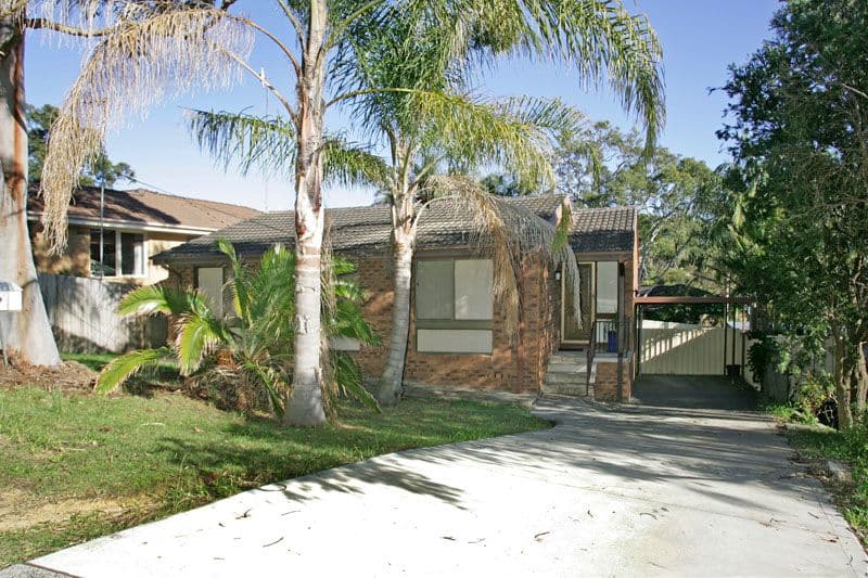 121 Cresthaven Avenue, BATEAU BAY NSW 2261, Bateau Bay - Image 1