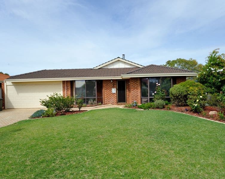 8 Paluma Court, WARNBRO WA 6169, Warnbro - Image 1