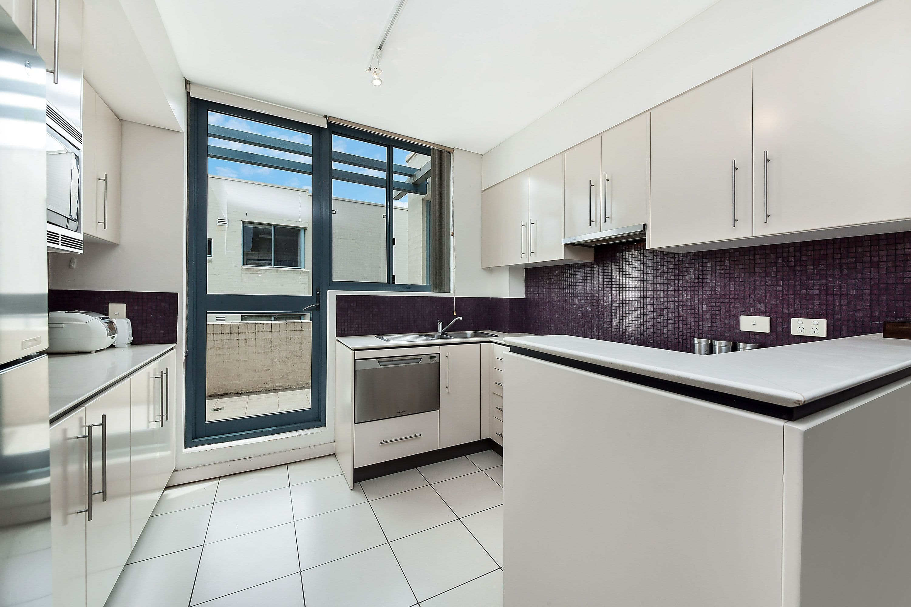 5 Stromboli Strait, Wentworth Point NSW 2127, Wentworth Point - Image 1