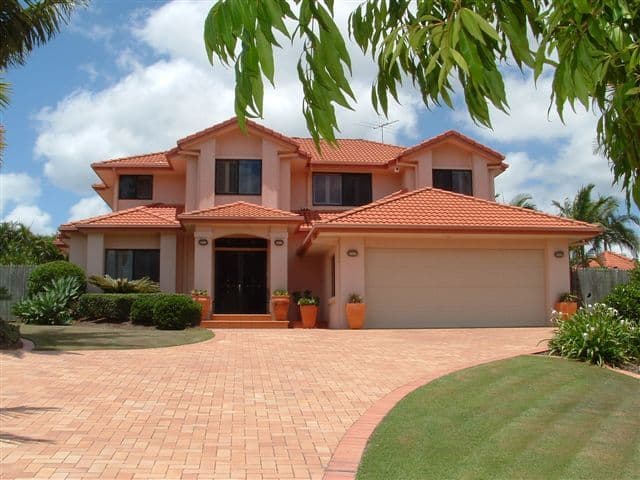 16 Barnstos Place, CARINDALE QLD 4152, Carindale - Image 1