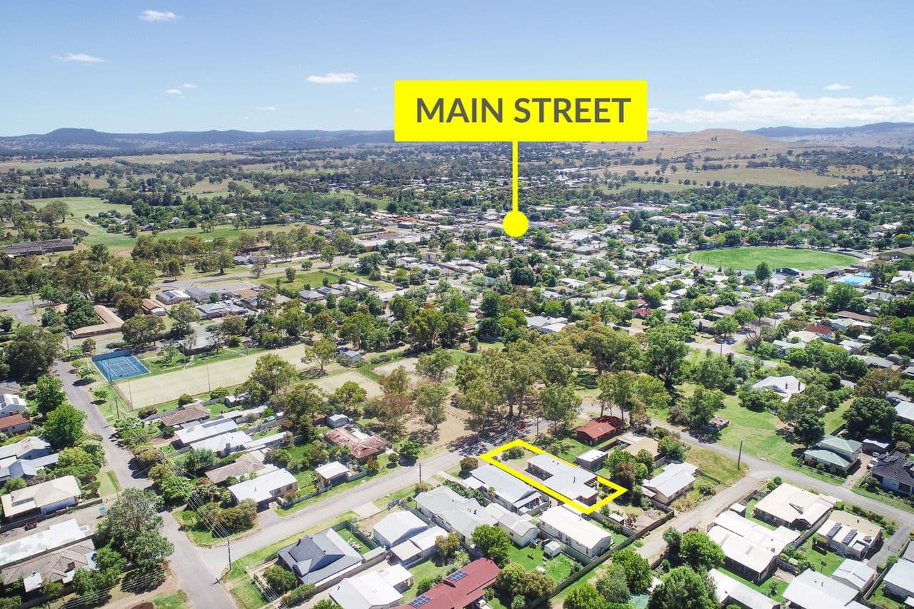 14 Minerva Street, Mansfield VIC 3722, Mansfield - Image 1