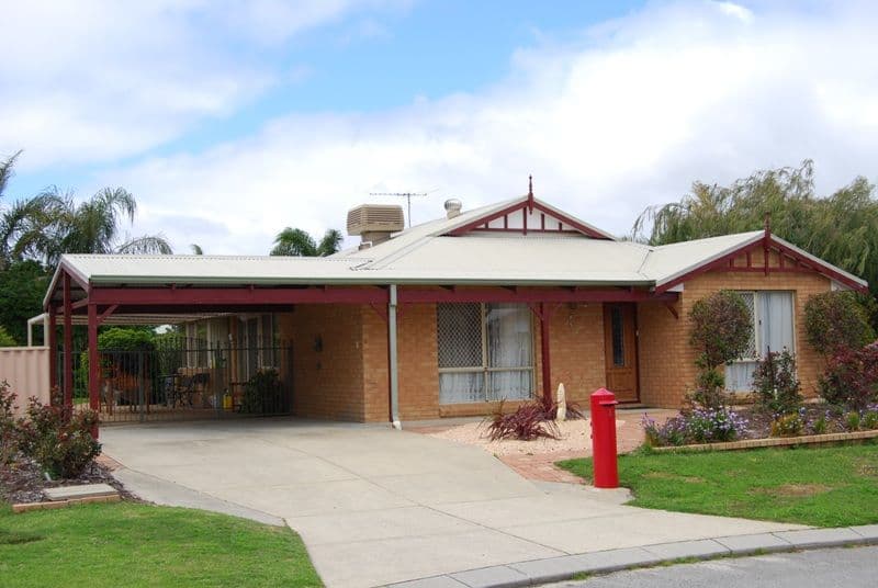 33 Acacia Crescent, Tin Can Bay, QLD, 4580, Tin Can Bay - Image 1