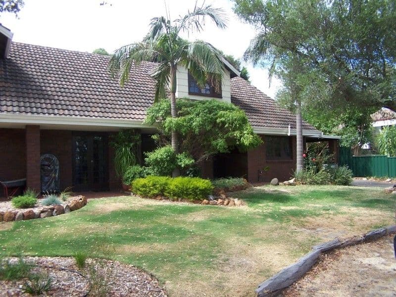 8 Shelley Road, KALAMUNDA WA 6076, Kalamunda - Image 1