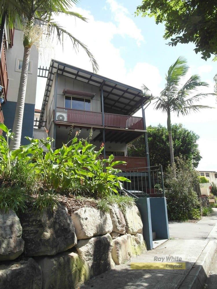10 Aden Street, CLAYFIELD QLD 4011, Clayfield - Image 1