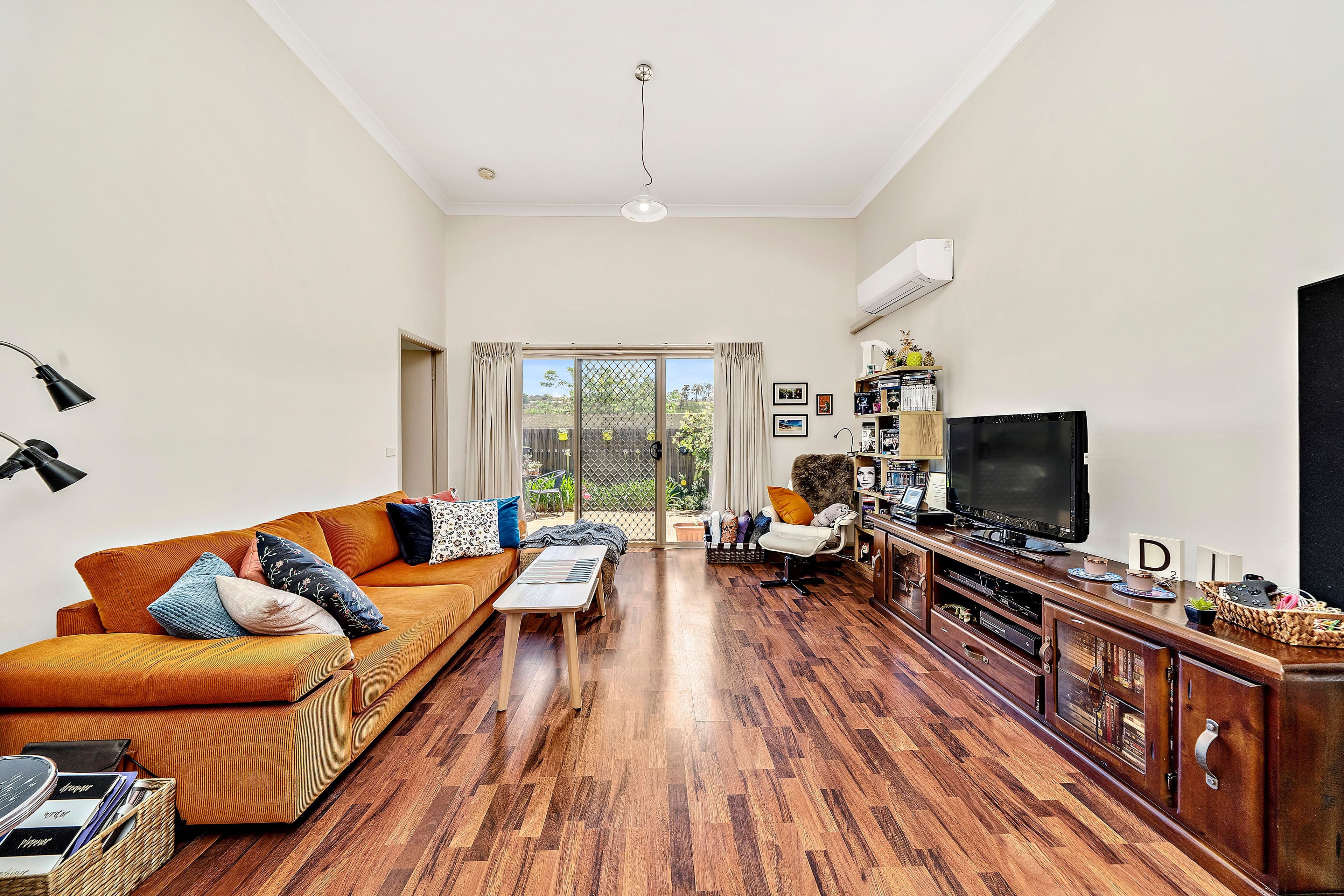 6 Doeberl Place, Karabar NSW 2620, Karabar - Image 1