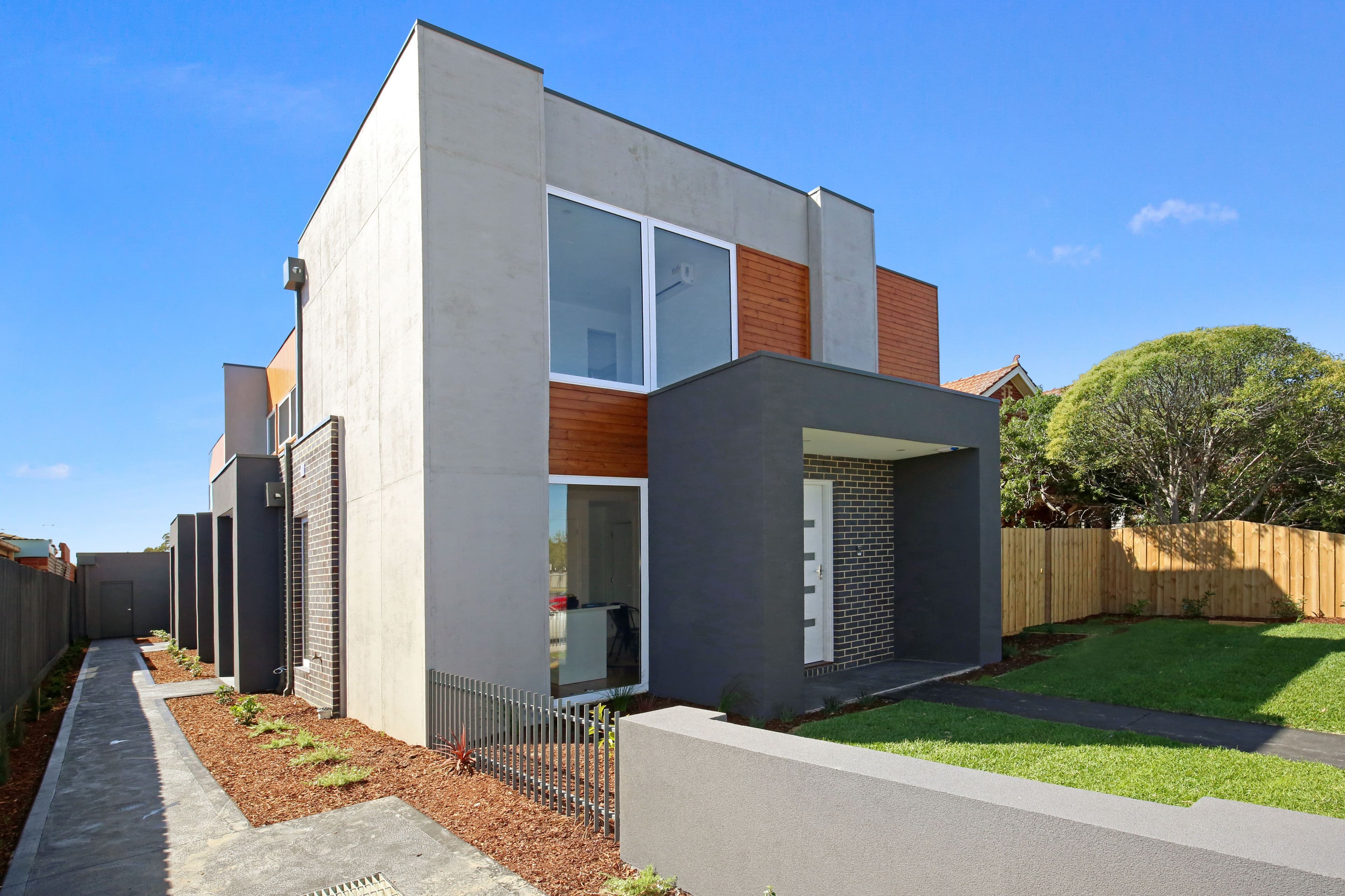 318 Bell Street, Coburg VIC 3058, Coburg - Image 1