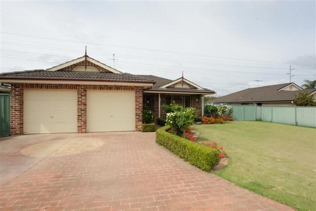 11 Ormonde Close, GLENMORE PARK NSW 2745, Glenmore Park - Image 1
