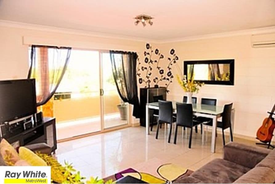 12 Kingsford Street, AUCHENFLOWER QLD 4066, Auchenflower - Image 1